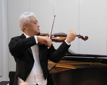 Toshihiko Kobayashi-violin